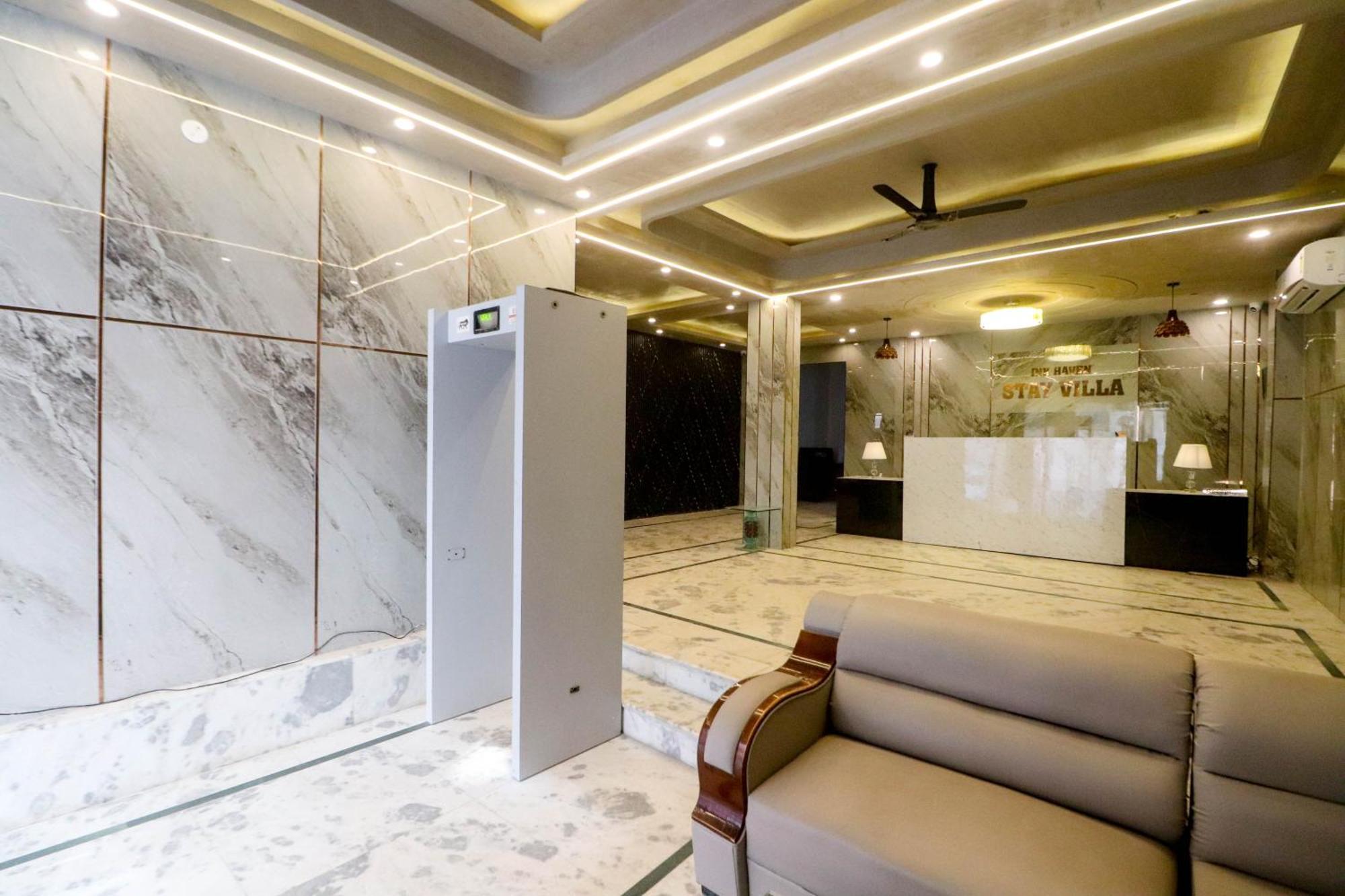 Hotel Stay Villa Delhi Airport Нью-Дели Экстерьер фото
